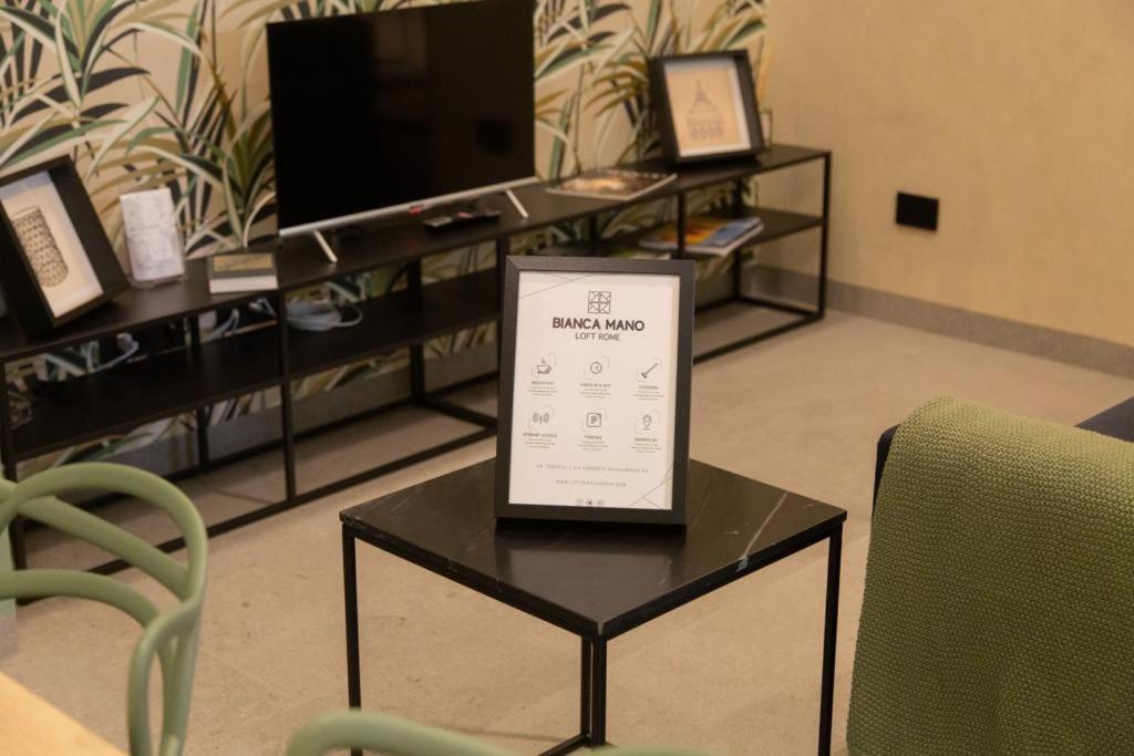 Apartamento Loft Bianca Mano Roma Exterior foto